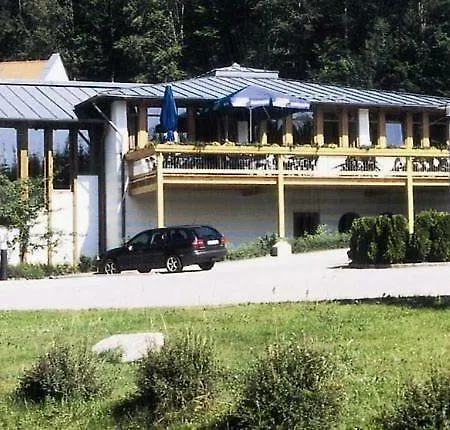 Hotel Sonnenhof - Tante Alma'S Sommerfrische  Sonnen
