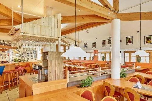Hotel Sonnenhof - Tante Alma'S Sommerfrische 3*, Sonnen