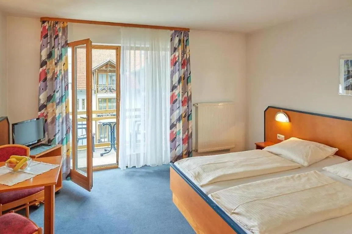 Hotel Sonnenhof - Tante Alma'S Sommerfrische 3*, Sonnen Germany