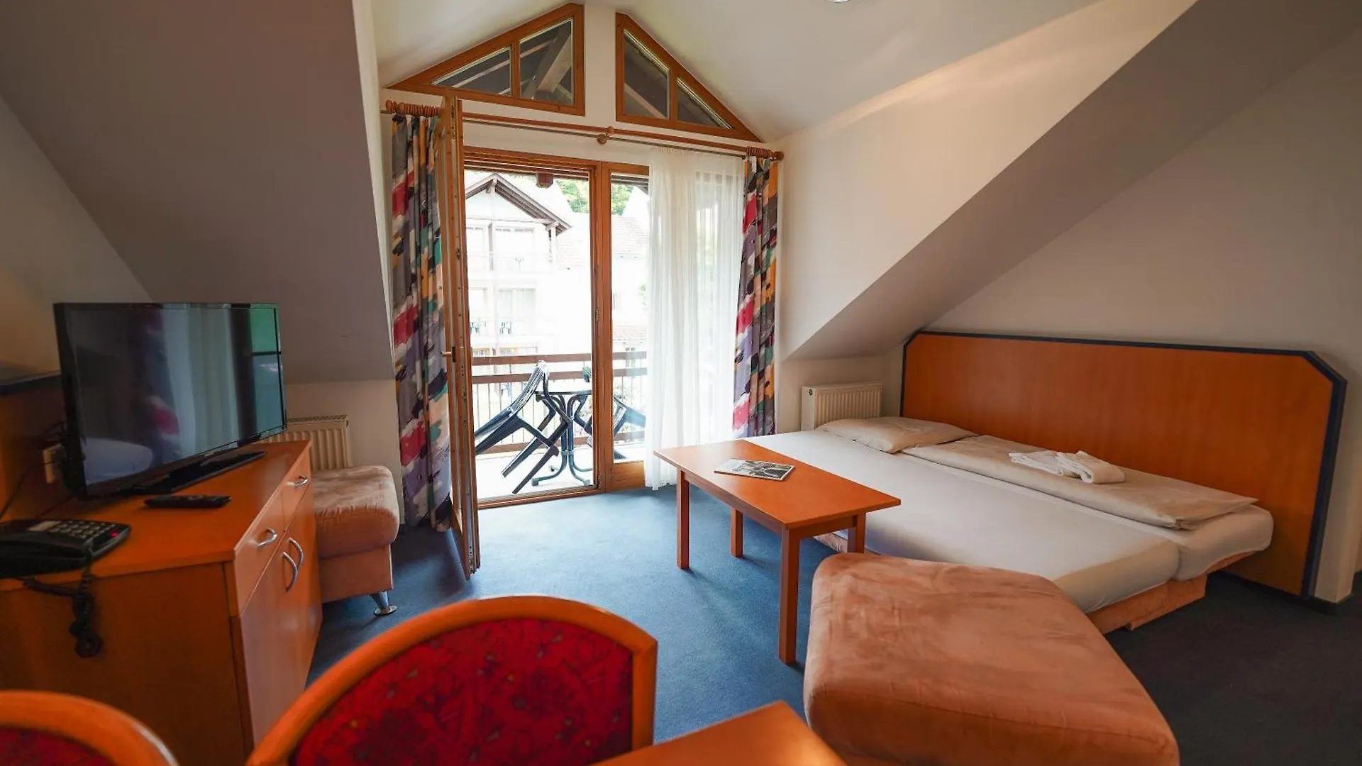 Hotel Sonnenhof - Tante Alma'S Sommerfrische