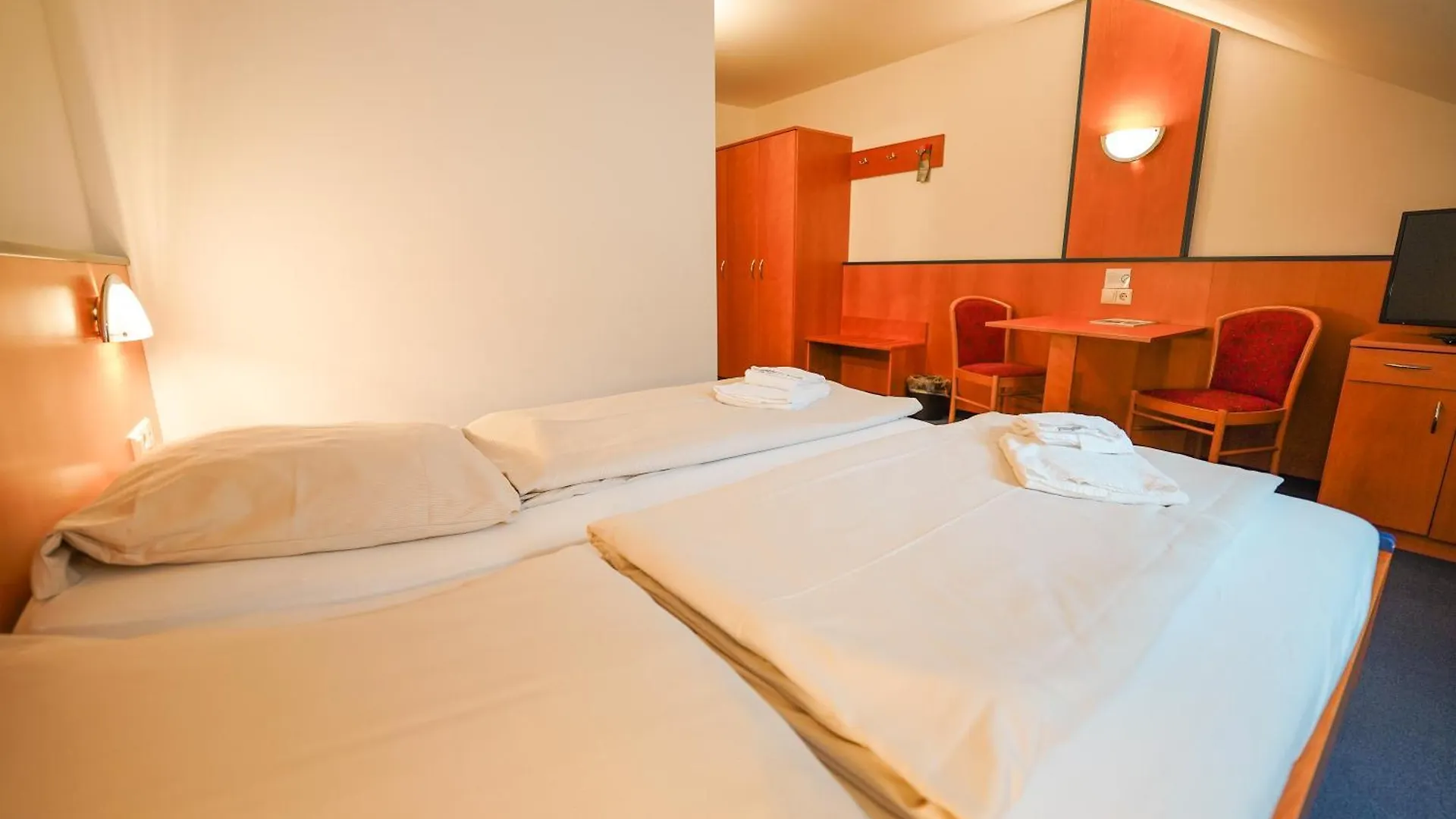 Hotel Sonnenhof - Tante Alma'S Sommerfrische 3*, Sonnen 德国